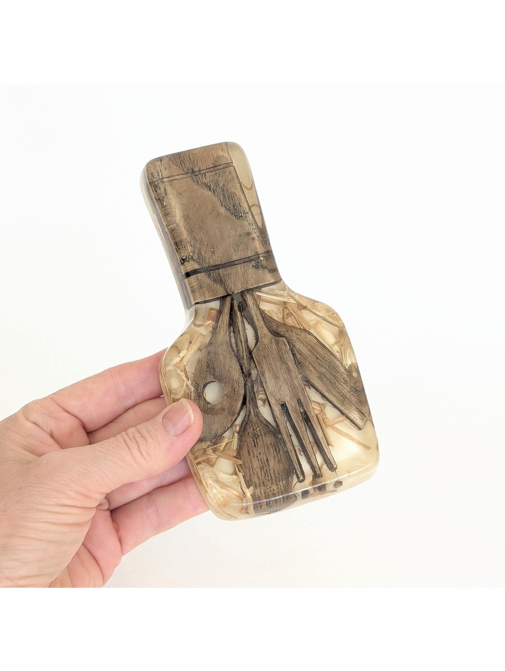 Vintage Lucite Spoon Rest with Embedded Straw & Wooden Utensils